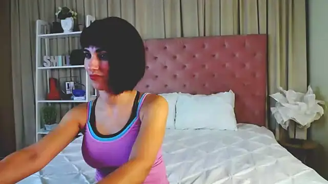 Stripchat sex cam HeidiBloom
